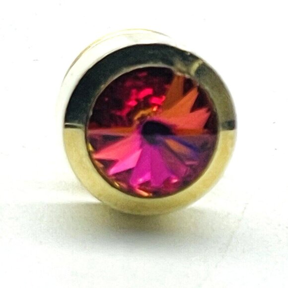 Rhinestone Lapel Pin Round Faceted Pink Purple Rivoli Gold Tone Setting Vintage - Picture 1 of 6